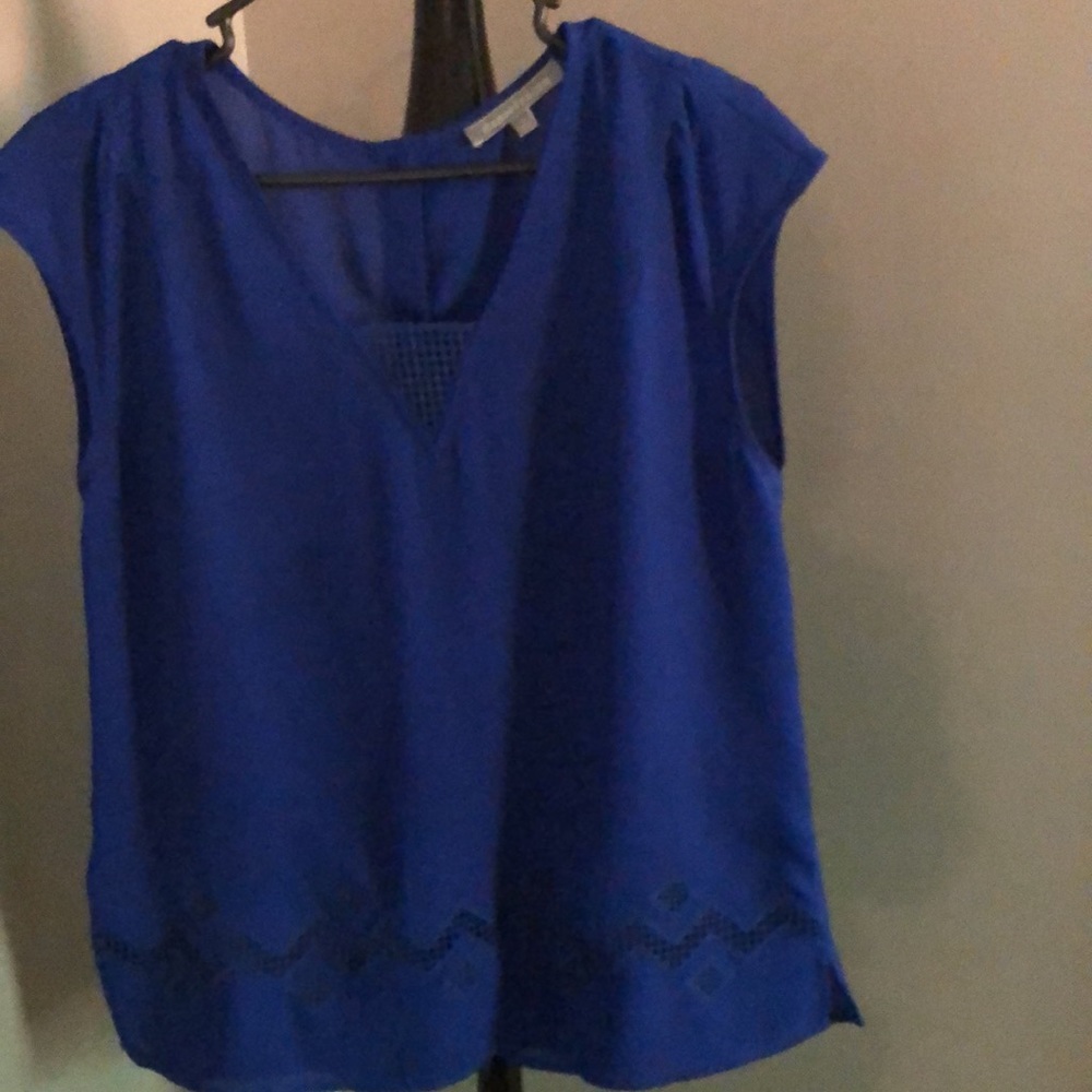 Top - Picture 2 of 4